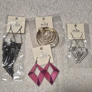Mia Collection Earring Bundle 4 Pairs Tassel Hoop Geometric Pink Silver Gold New